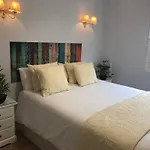 Fantastic Apartment Old City II